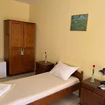 прима вера Хотел 2*