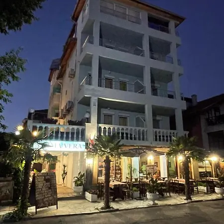 Prima Vera Hotel 2*
